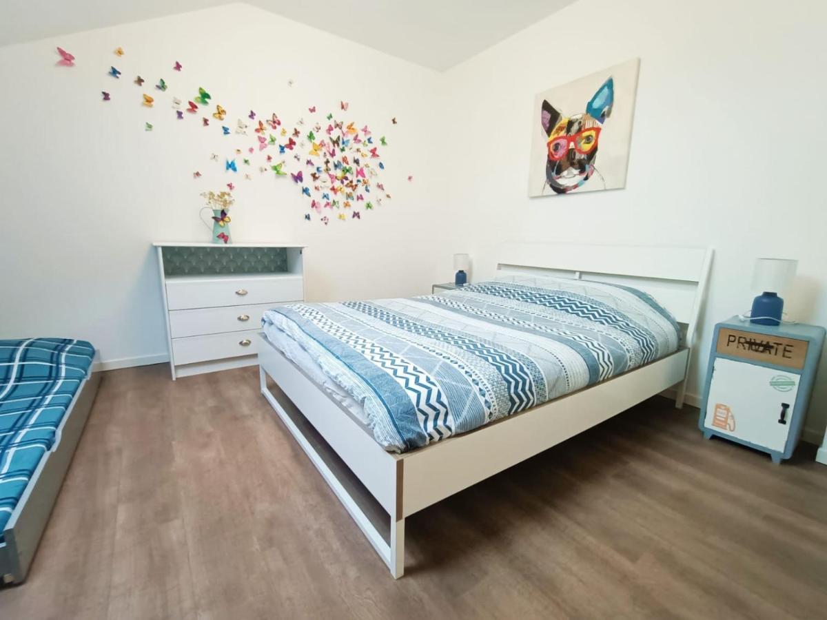 Superbe Appartement Type Loft En Duplex Rue Buat Chalons en Champagne Exterior photo